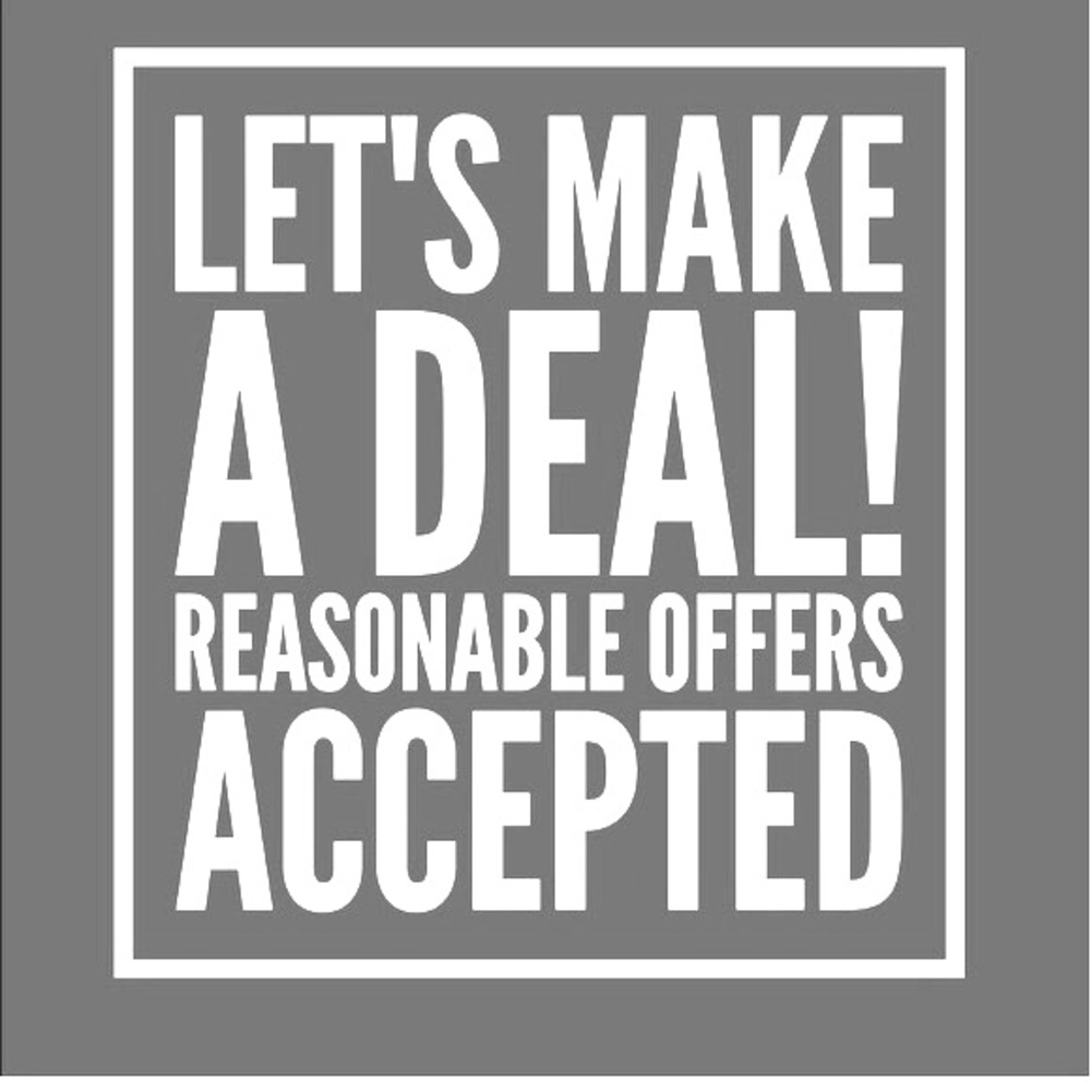 ⚫️MAKE ME AN OFFER⚫️